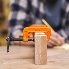 Litinová C-svorka PONY JORGENSEN Light Duty - rozpětí 5 cm