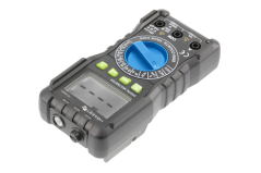 Digitální multimetr