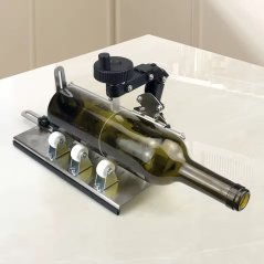 Řezák láhví - horizontální i vertikální řez, včetně 15 ks příslušenství