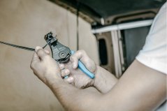 Automatický odizolovač vodičů 168 mm, 1,0–3,2 mm2