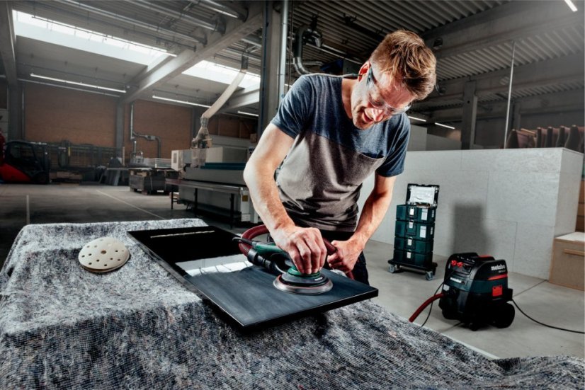 Excentrická bruska SXE 150-2.5 BL