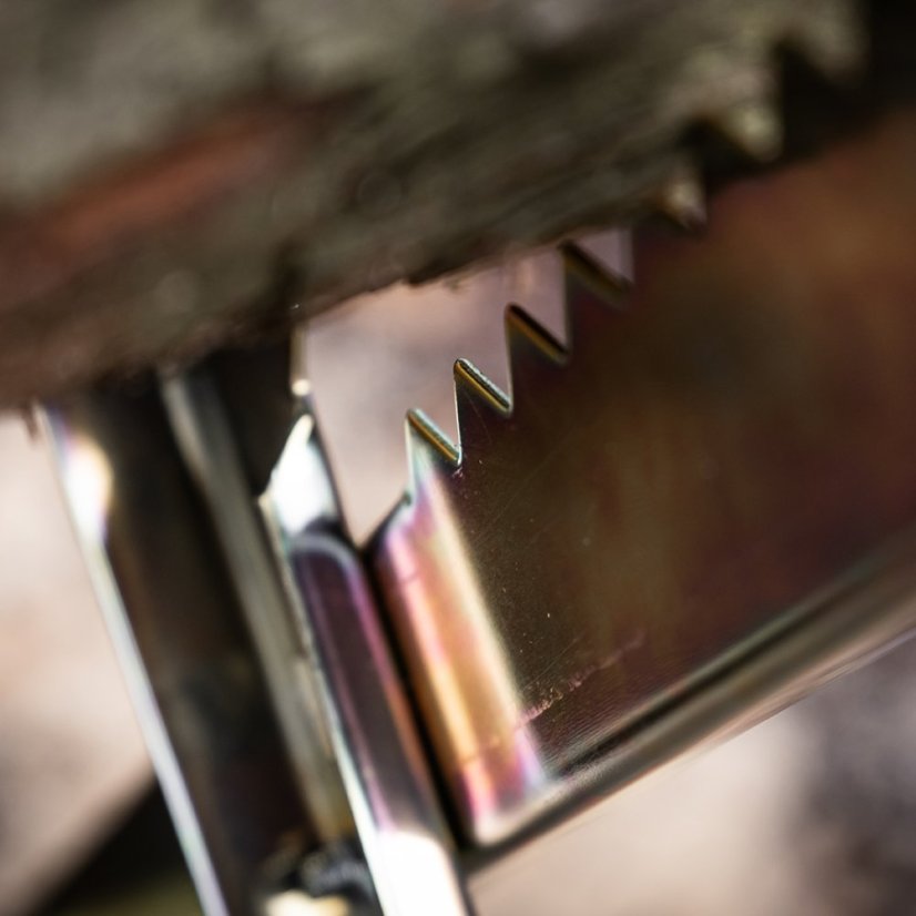 Skládací koza TOOLCREST na řezání dřeva
