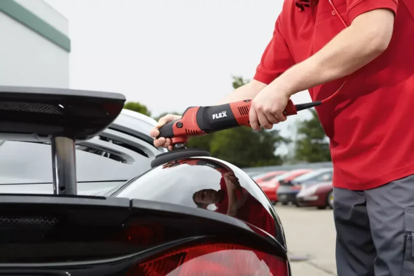 150 mm leštička s variabilními otáčkami a vysokým točivým momentem POLISHFLEX