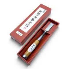 Japonské truhlářské dláto SHUSAKU OIRE NOMI, rukojeť z červeného dubu, 18 mm
