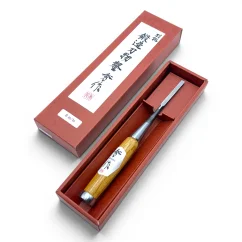 Japonské truhlářské dláto SHUSAKU OIRE NOMI, rukojeť z červeného dubu, 6 mm