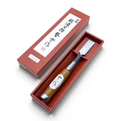 Japonské truhlářské dláto SHUSAKU OIRE NOMI, rukojeť z červeného dubu, 21 mm