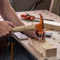 Tesařské kladivo PONY JORGENSEN s dřevěným topůrkem - 538 g