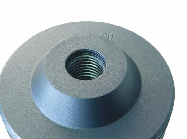 Korunka do betonu se závitem M16 - na výběr 30 - 100 mm