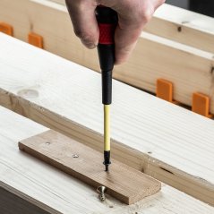 Japonský elektrikářský křížový šroubovák SK11 - 2 x 100 mm