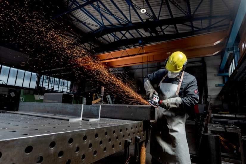 Úhlová bruska WE 19-125 Q M-Brush