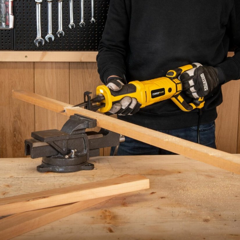 POWX03971 - Chvostová píla 920 W