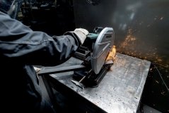 Pila na řezání kovu CS 22-355